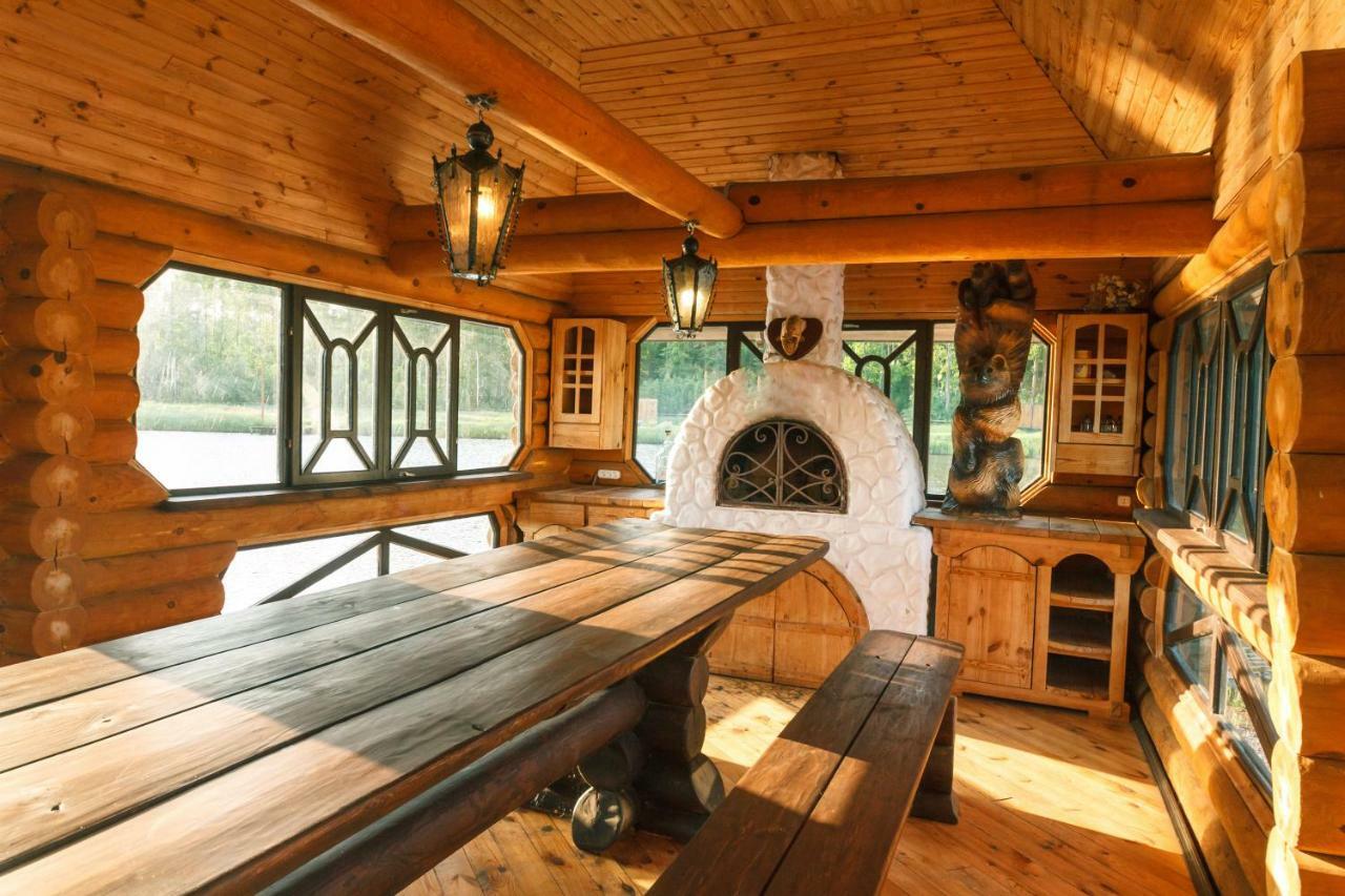 Guesthouse On The Lake With Bathhouse 70 Km From Kiev Makariv Exterior photo