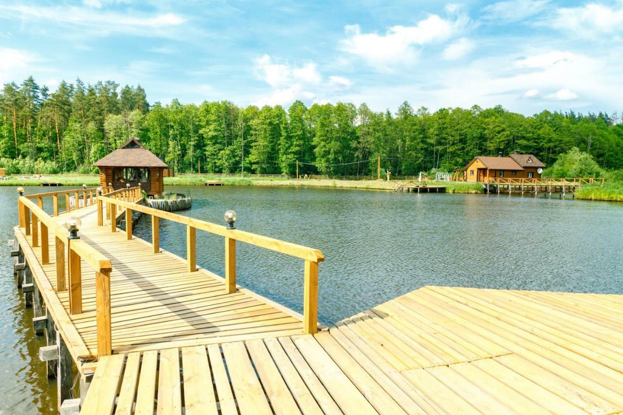 Guesthouse On The Lake With Bathhouse 70 Km From Kiev Makariv Exterior photo