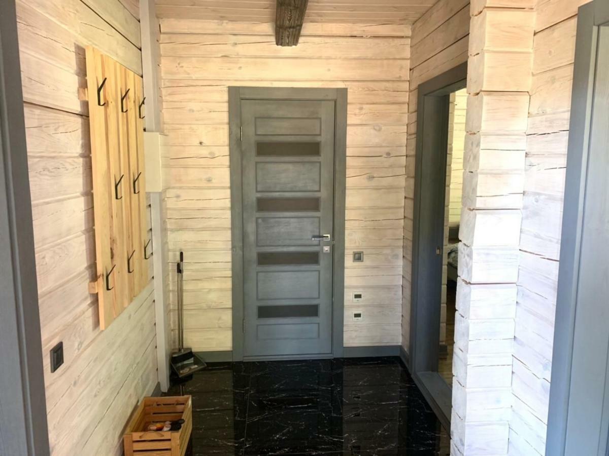 Guesthouse On The Lake With Bathhouse 70 Km From Kiev Makariv Exterior photo
