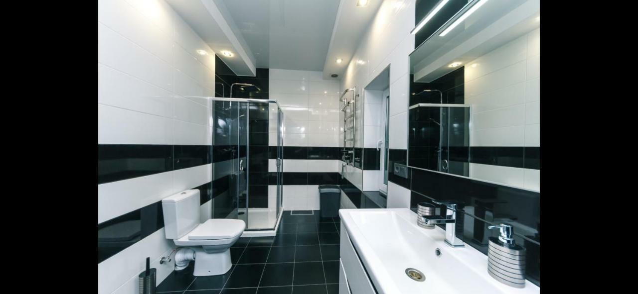 Guesthouse On The Lake With Bathhouse 70 Km From Kiev Makariv Exterior photo